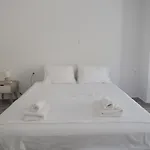 Papillon Hébergement de vacances Pera Gyalos