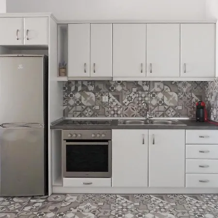 Nyaraló Papillon Péra Jalósz