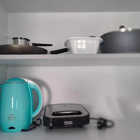 Papillon Pera Gyalos