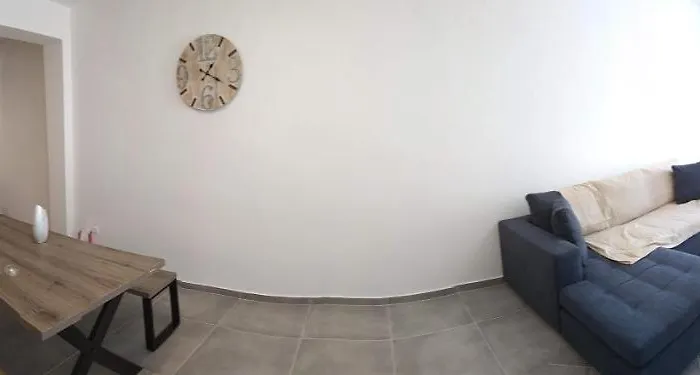 Papillon * Πέρα Γυαλός